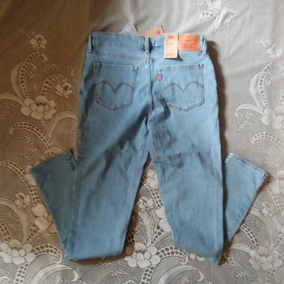 Levi's 711 Skinny Jeans - Picture 5 of 6